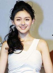 大s个人资料,美丽与智慧并存的娱乐圈女神